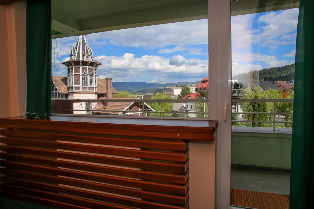 Hotel Silva Dornavátra Kültér fotó